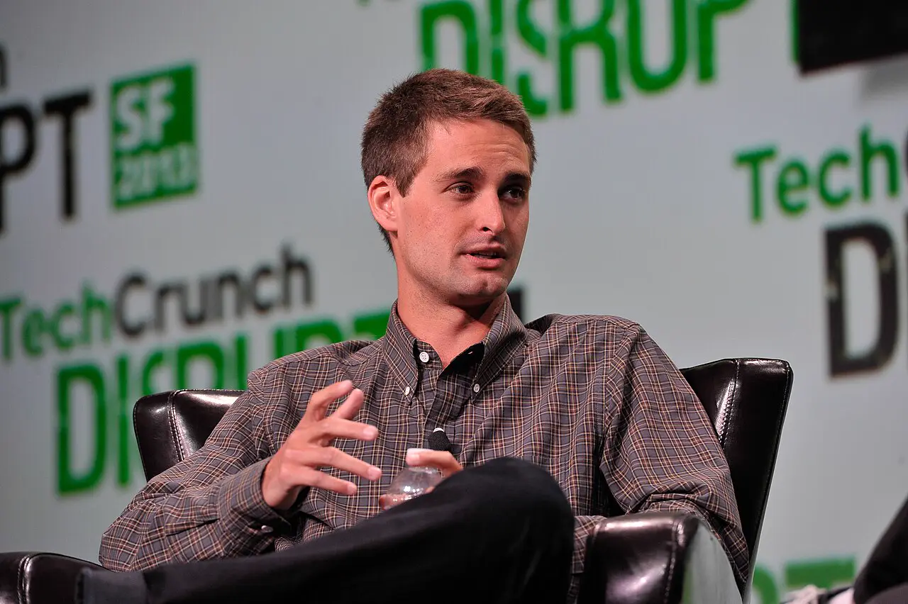 Evan Spiegel auf einer Bühne
