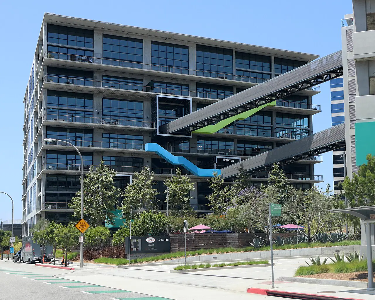 Bürogebäude mit TikTok-Zentrale in Culver City